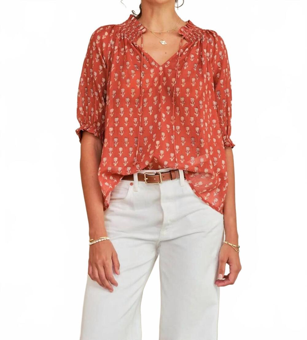 NEW M.A.B.E. ari short sleeve top in rust